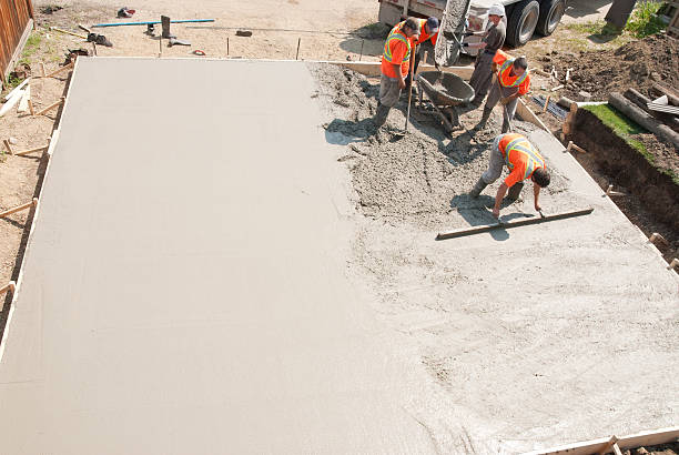 Best Custom Concrete Contractor  in Leadwood, MO